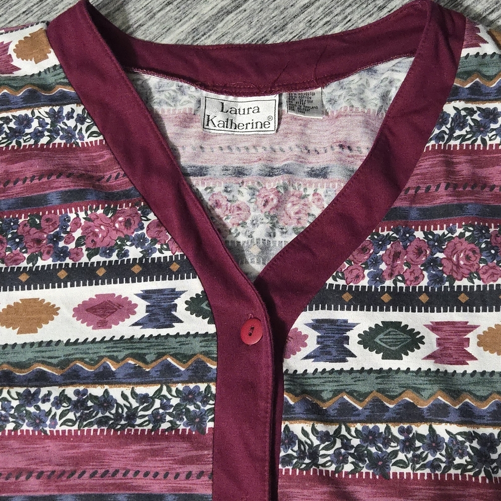 Laura Katherine Cardigan Top - Button Front - Abstract Southwest Design Size 18W